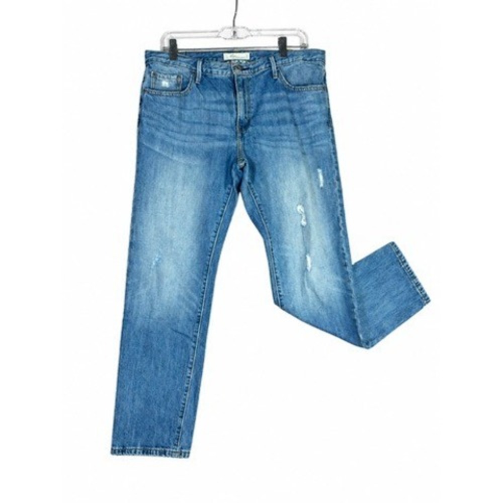 Levis Boyfriend Slim Jeans Womens 10M Medium Wash Distressed Denim Blue